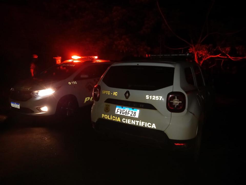 Foto 7 de 7 — Adolescente de 13 anos é assassinada e corpo encontrado no antigo Shopping Tropical